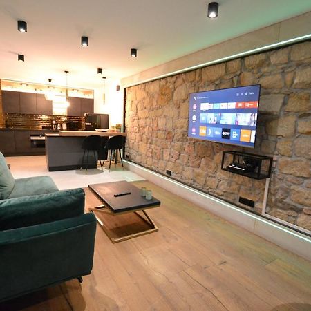 Apartament Gold ズオトリジャ エクステリア 写真