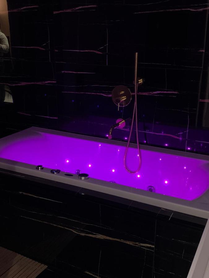 Apartament Gold ズオトリジャ エクステリア 写真
