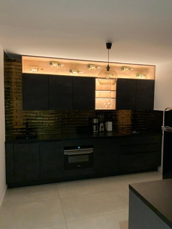 Apartament Gold ズオトリジャ エクステリア 写真